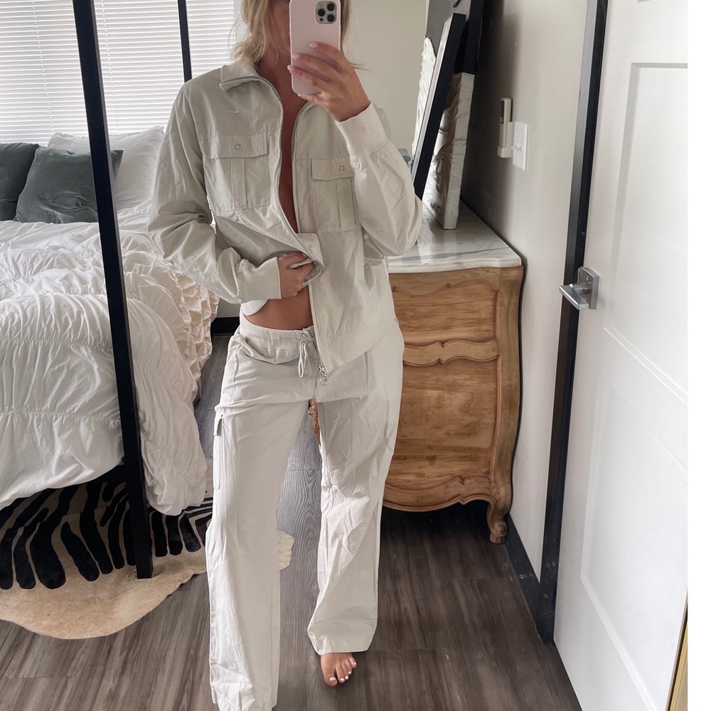 Vintage Y2K Nike Silver‎ Tag Cream Zip-Front Jacket and Flare Pant Set